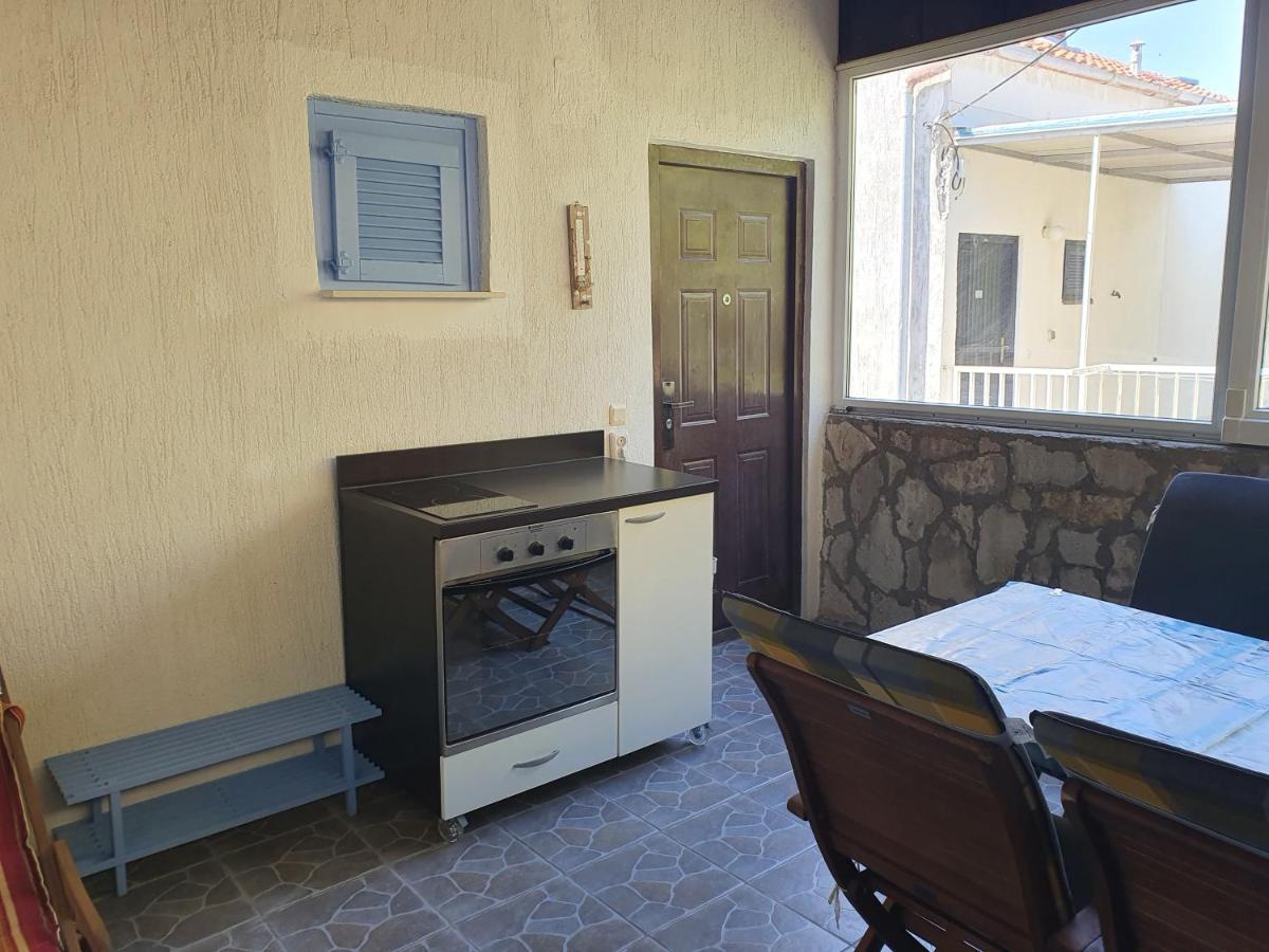 Modern Two Floors Apartment With A Beautiful View Martinšćica Exteriör bild