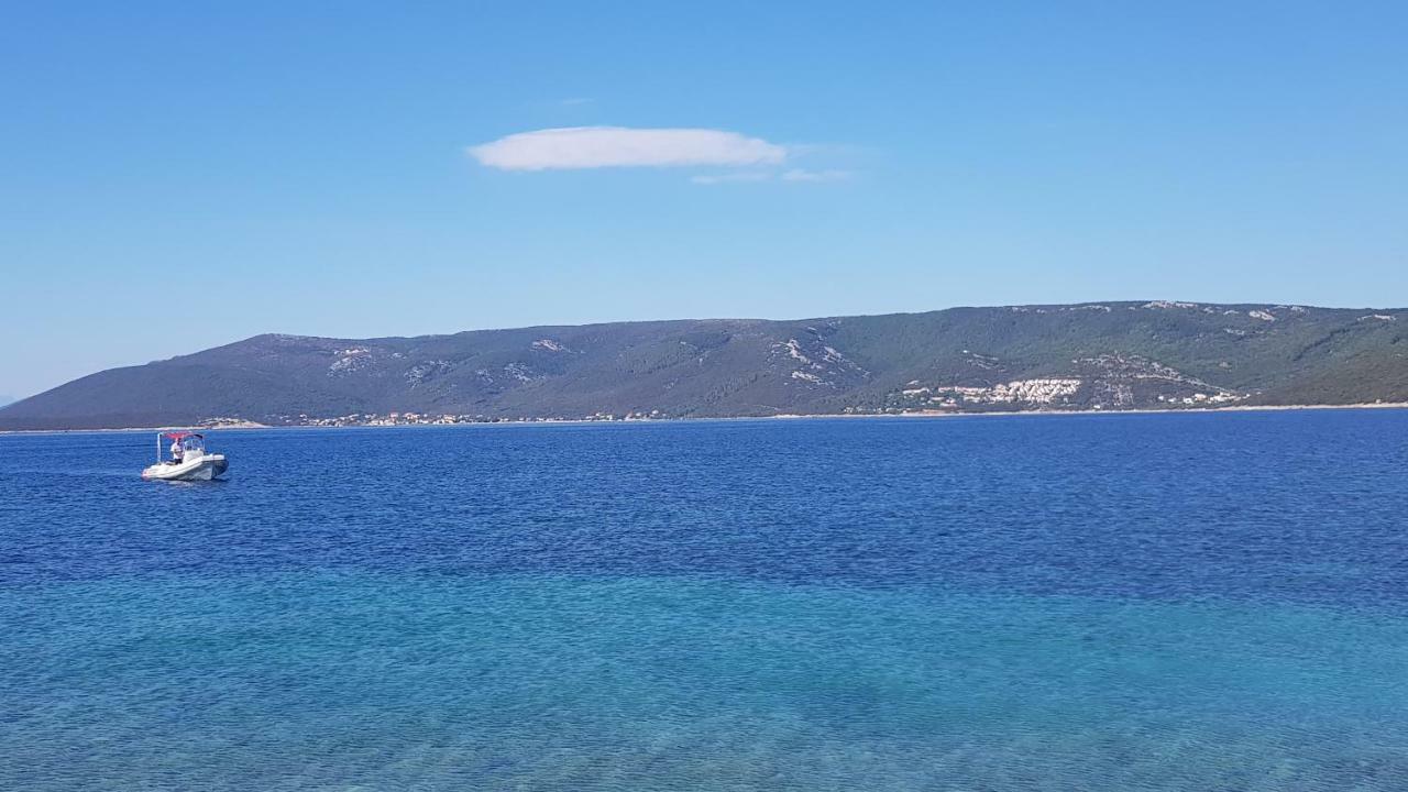 Modern Two Floors Apartment With A Beautiful View Martinšćica Exteriör bild
